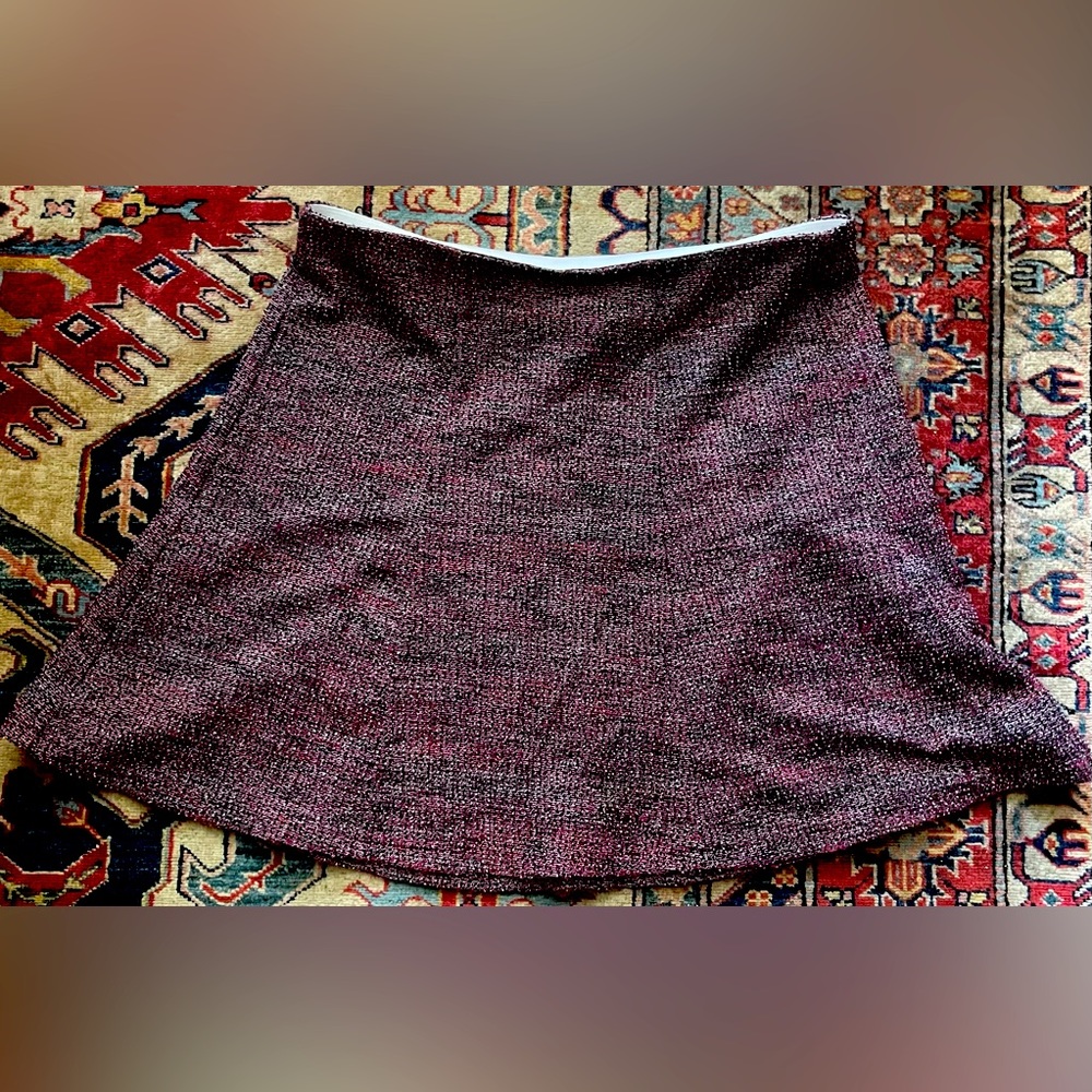 COPY - 3/$15 5/$20 Loft Burgandy/black short/mini skirt Size XL